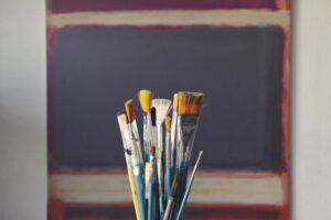 Paint brushes on a table for art therapy at drug and alcohol rehab