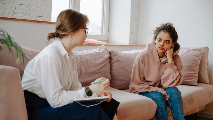 A woman in therapy in London