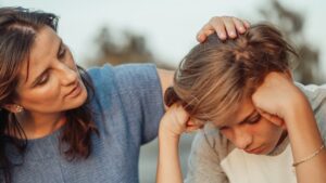family talking about alcohol and drug addiction treatment in Birmingham